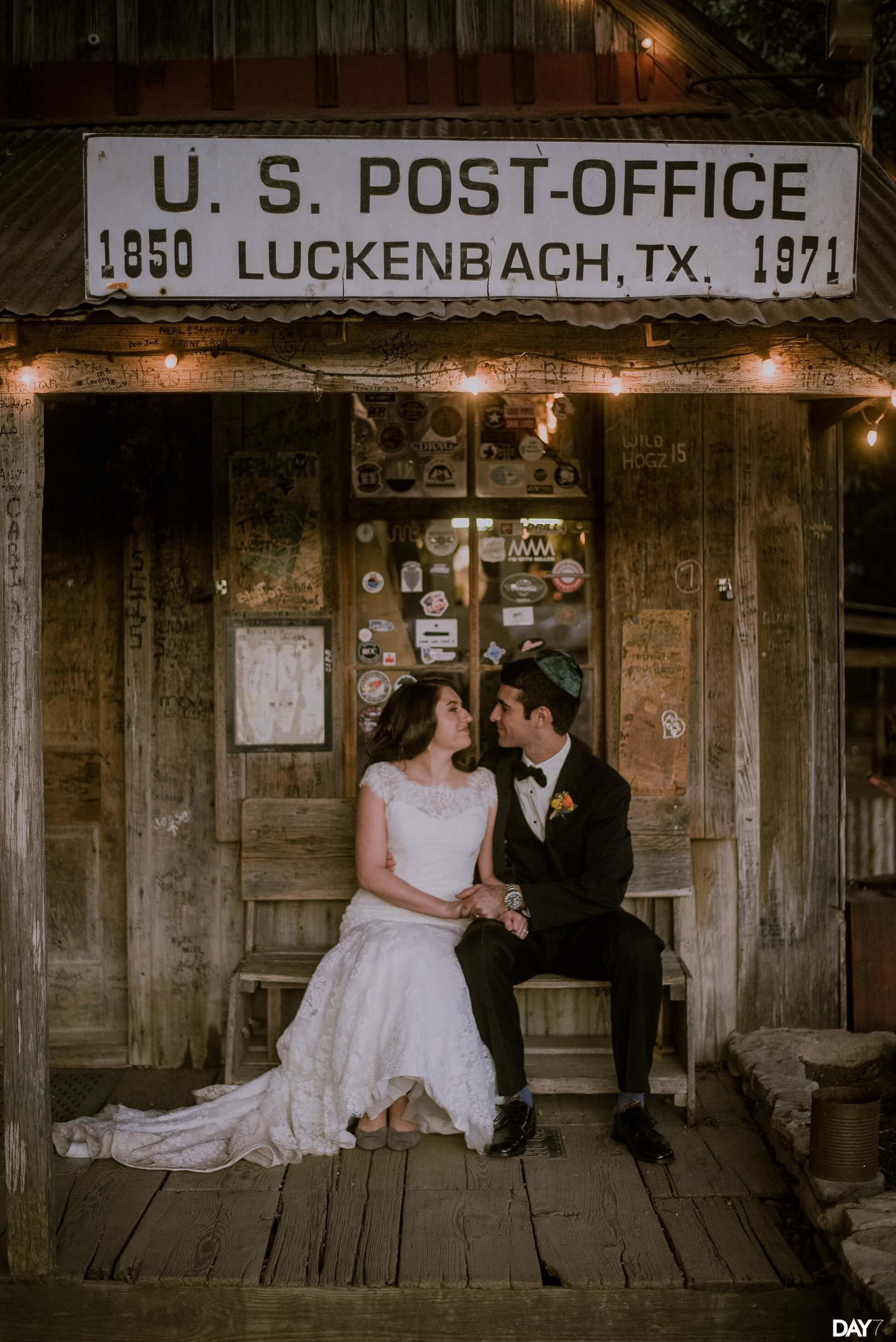 Luckenbach Wedding Photos Spenser+Isaac Fredericksburg Wedding